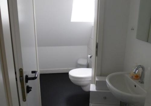 Die Toilette