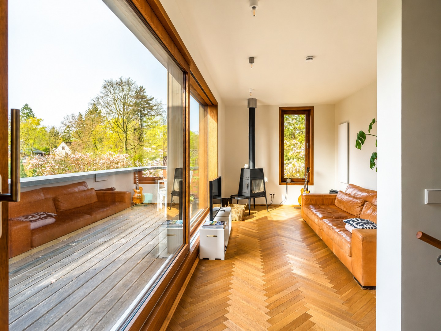Zimmer mit Kaminofen 2.OG