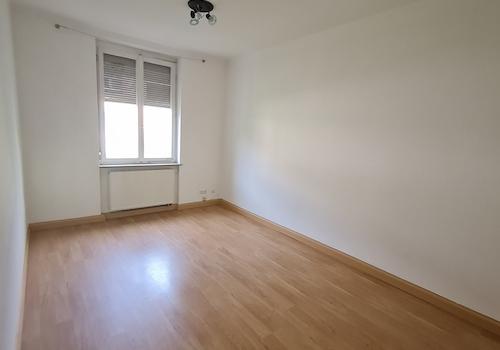 1. OG links Schlafzimmer