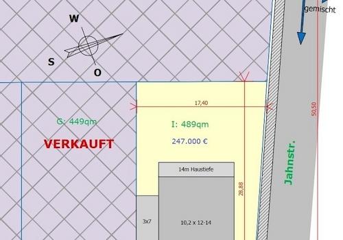 Parzelle mit Maßen