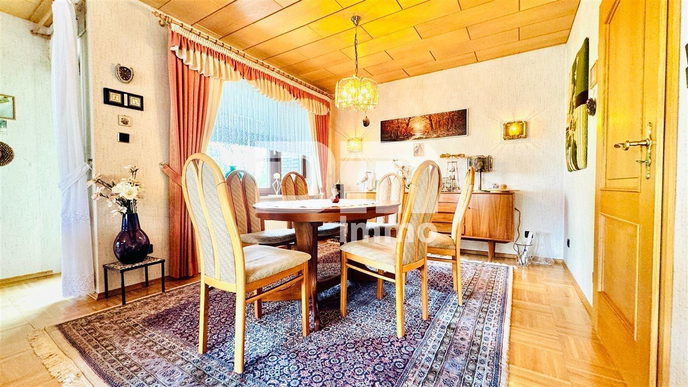 EG Wohn / Esszimmer / Zugang Balkon 1