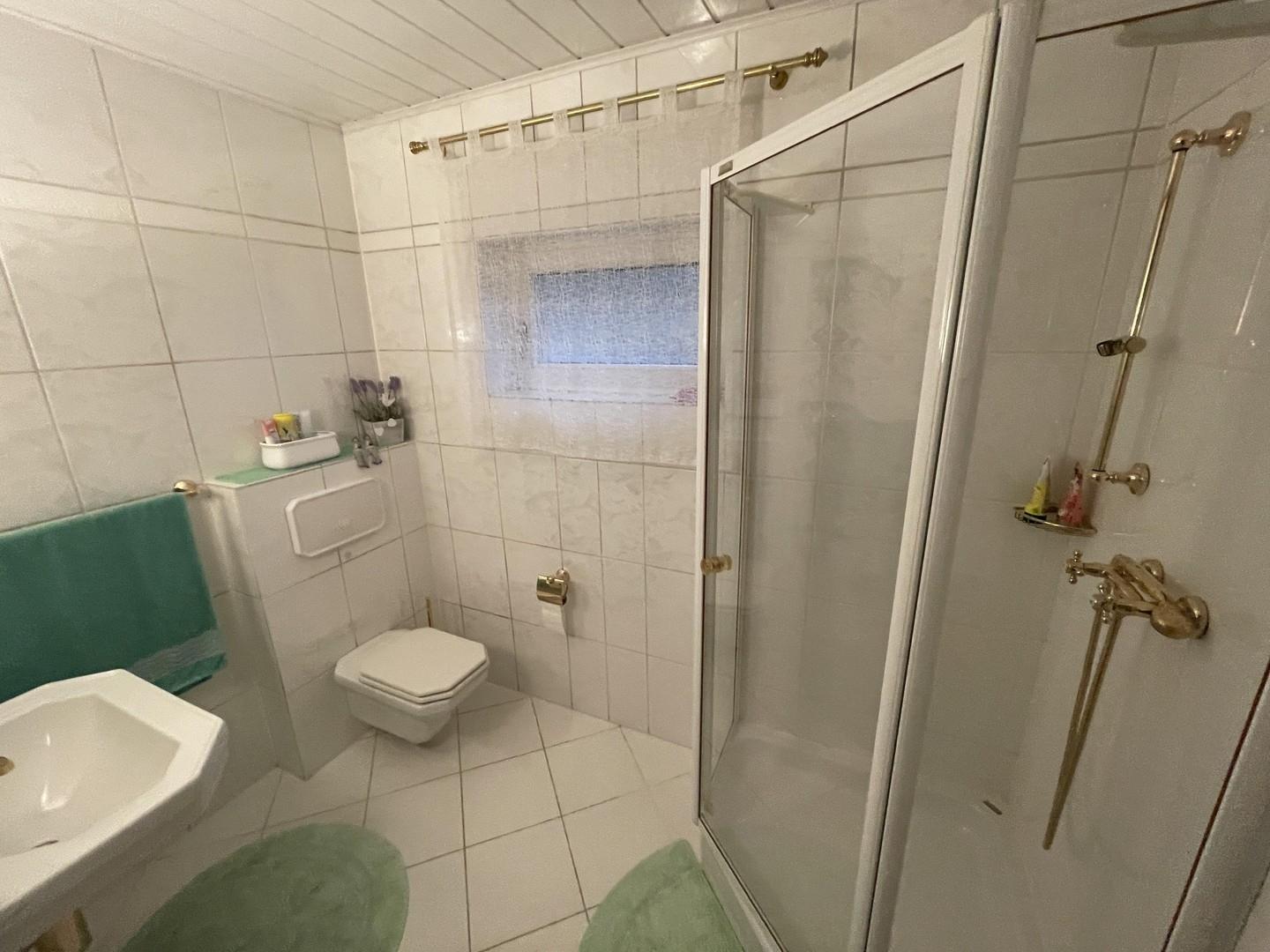 Badezimmer 1