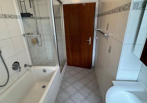 ... und Dusche
