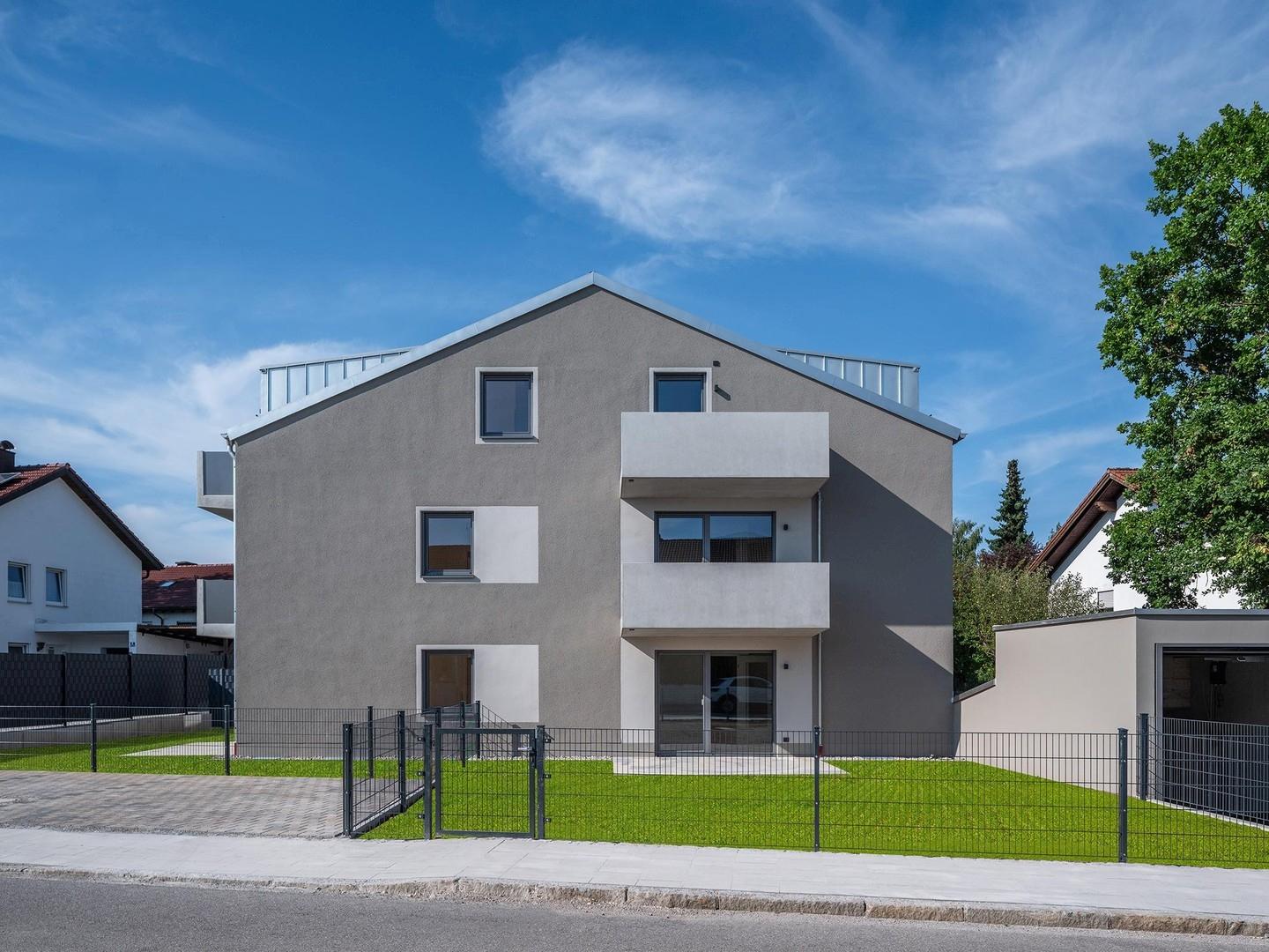 Außenansicht Straßenseite