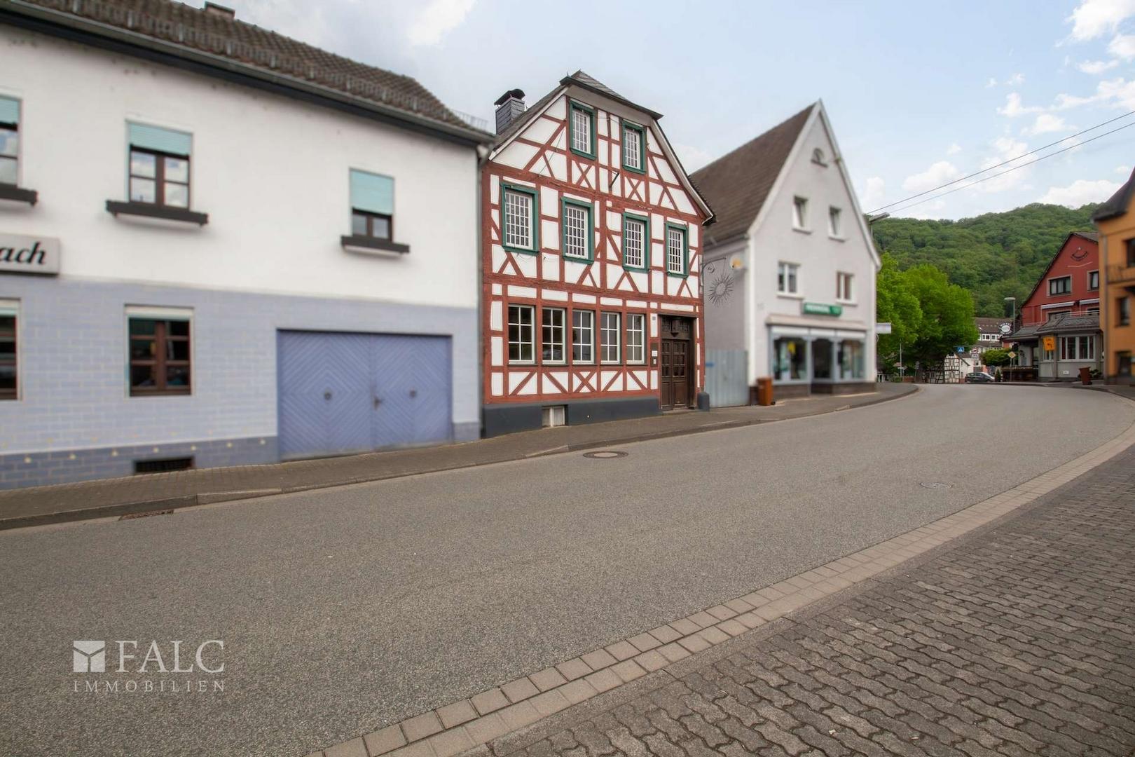 Straßenansicht