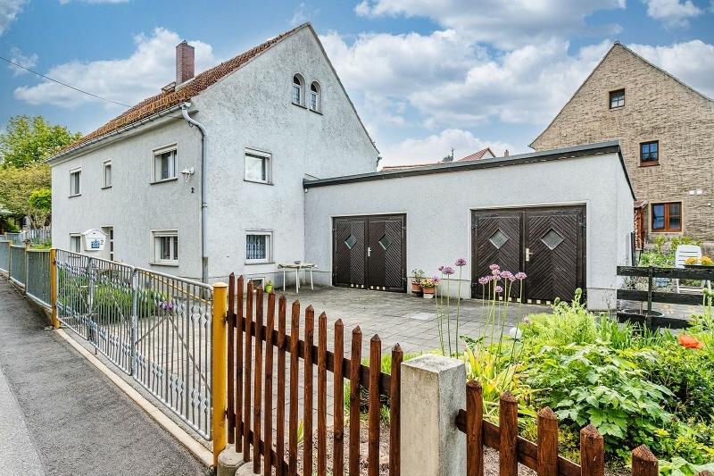 Straßenansicht