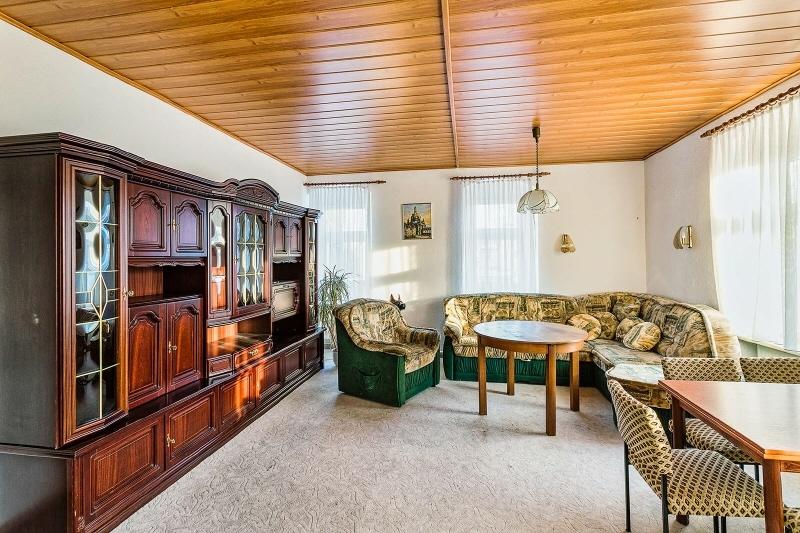 Wohnzimmer (1 OG, 5RWE)