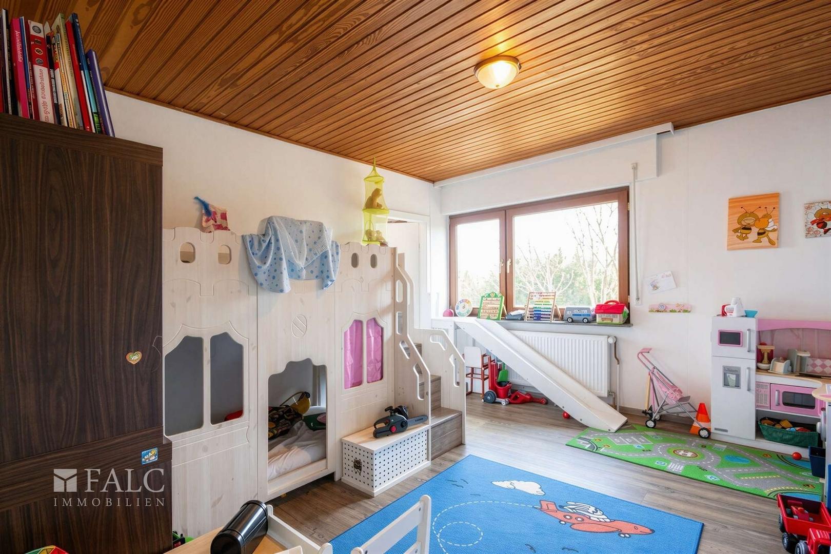 Spielzimmer EG