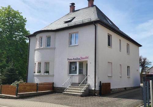 Hausansicht Straßenseite
