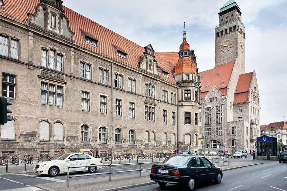 Rathaus Neukölln