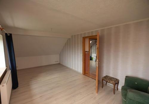 Schlafzimmer 4
