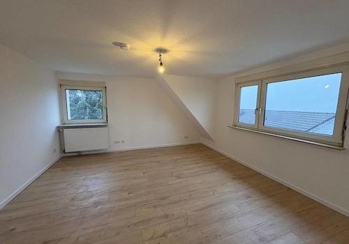 Wohnzimmer DG