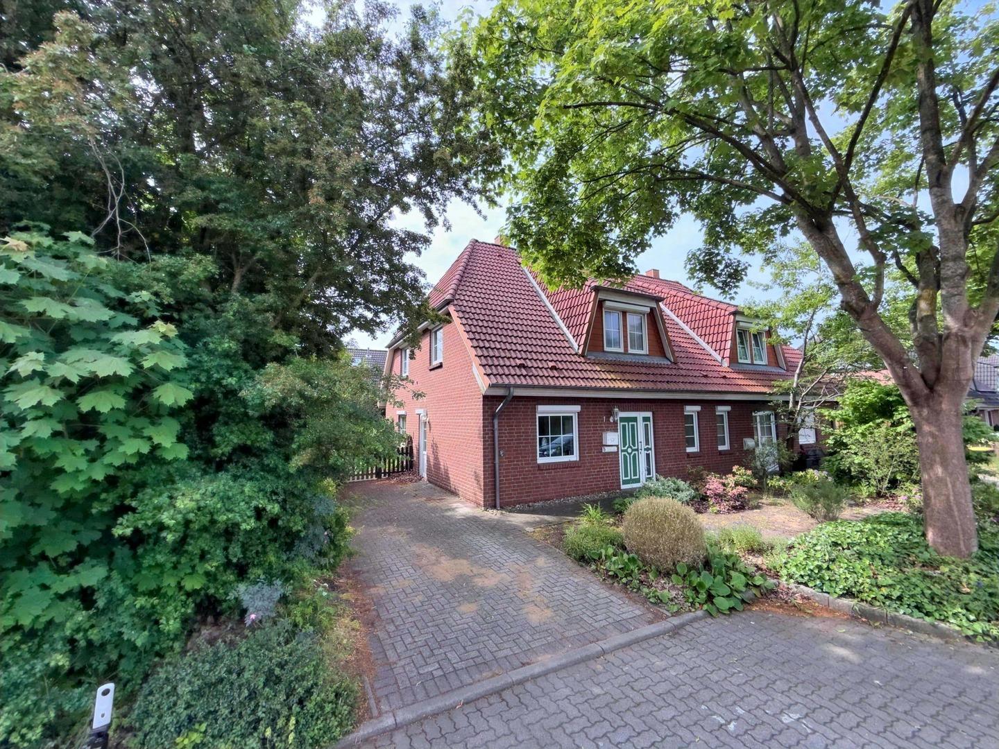 Straßenansicht