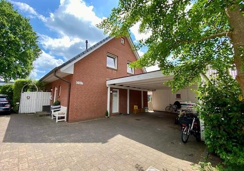 Haus / Caport / Zufahrt
