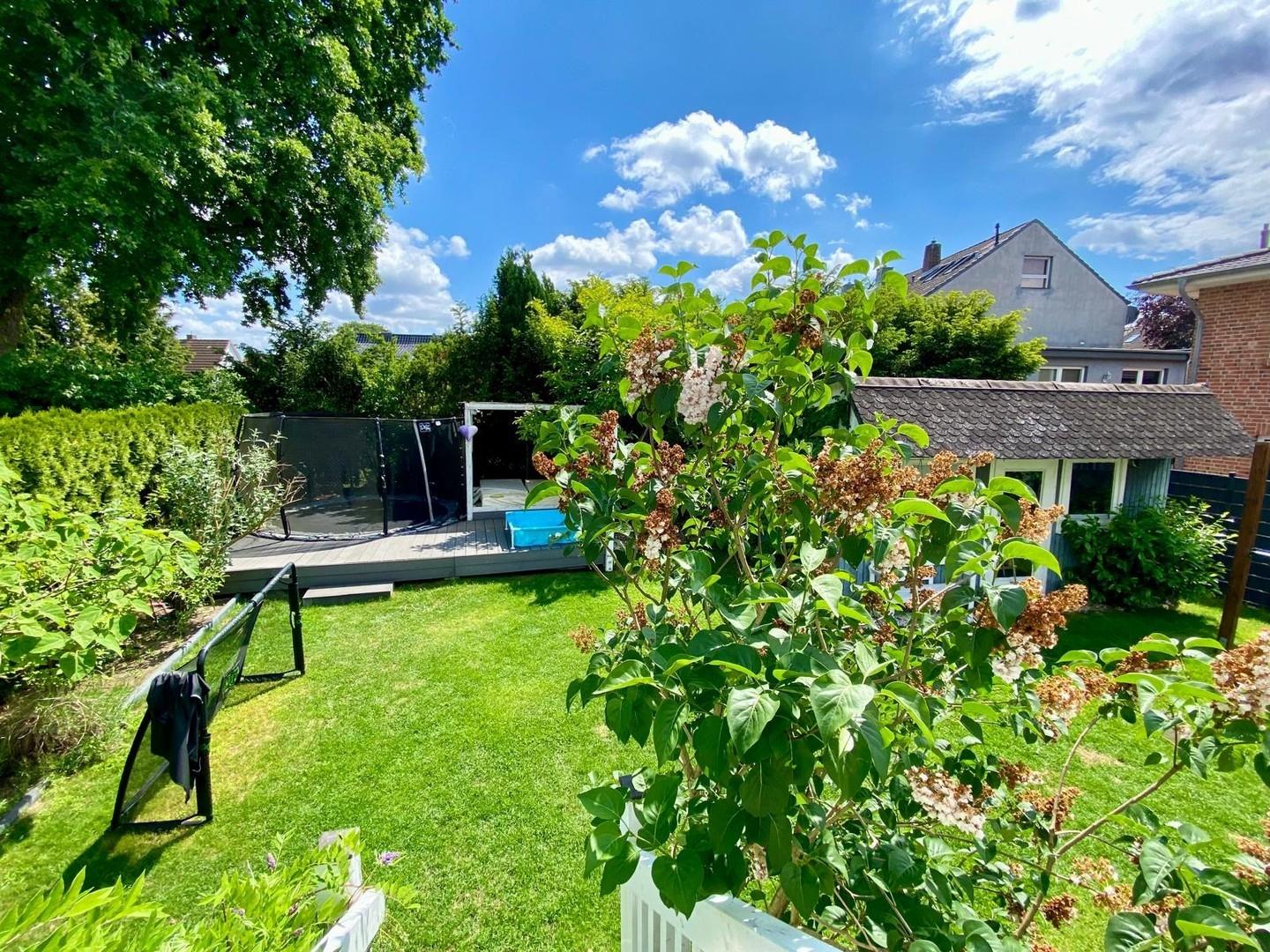 Garten von Balkon aus