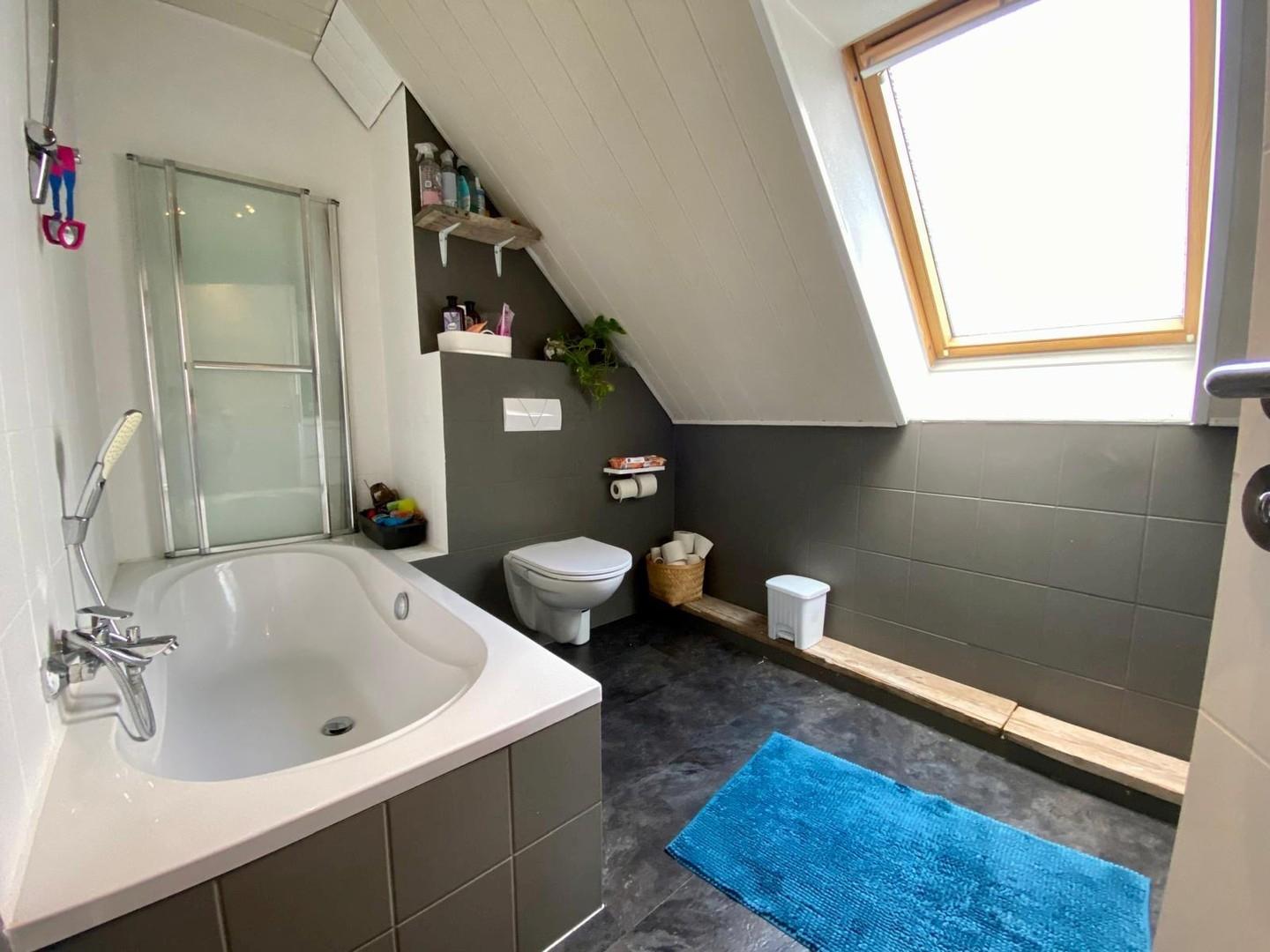 Badezimmer 1 Obergeschoss