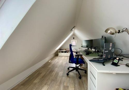 Arbeitszimmer Dachboden