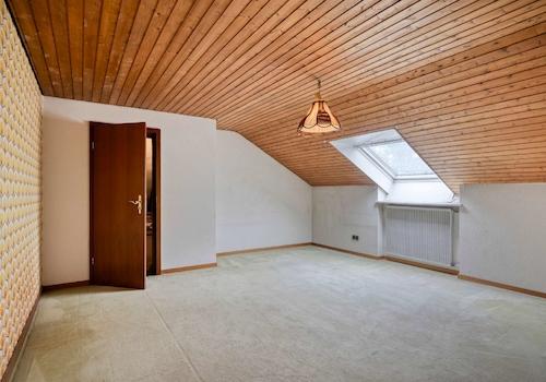 mögl. Schlafzimmer im DG