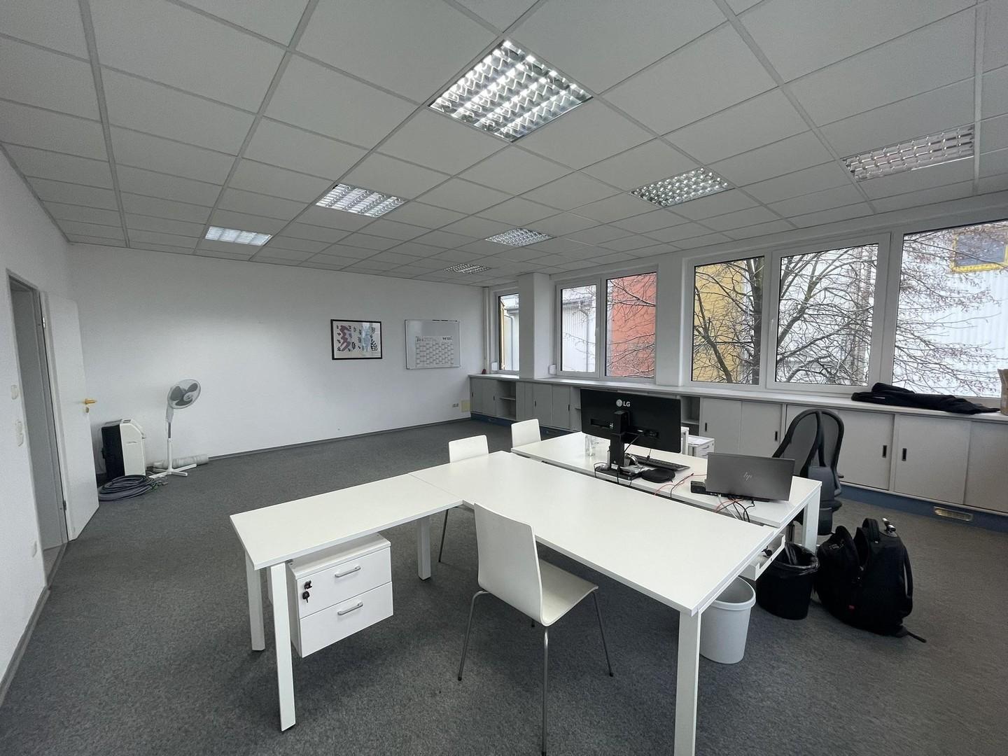 Büro 3