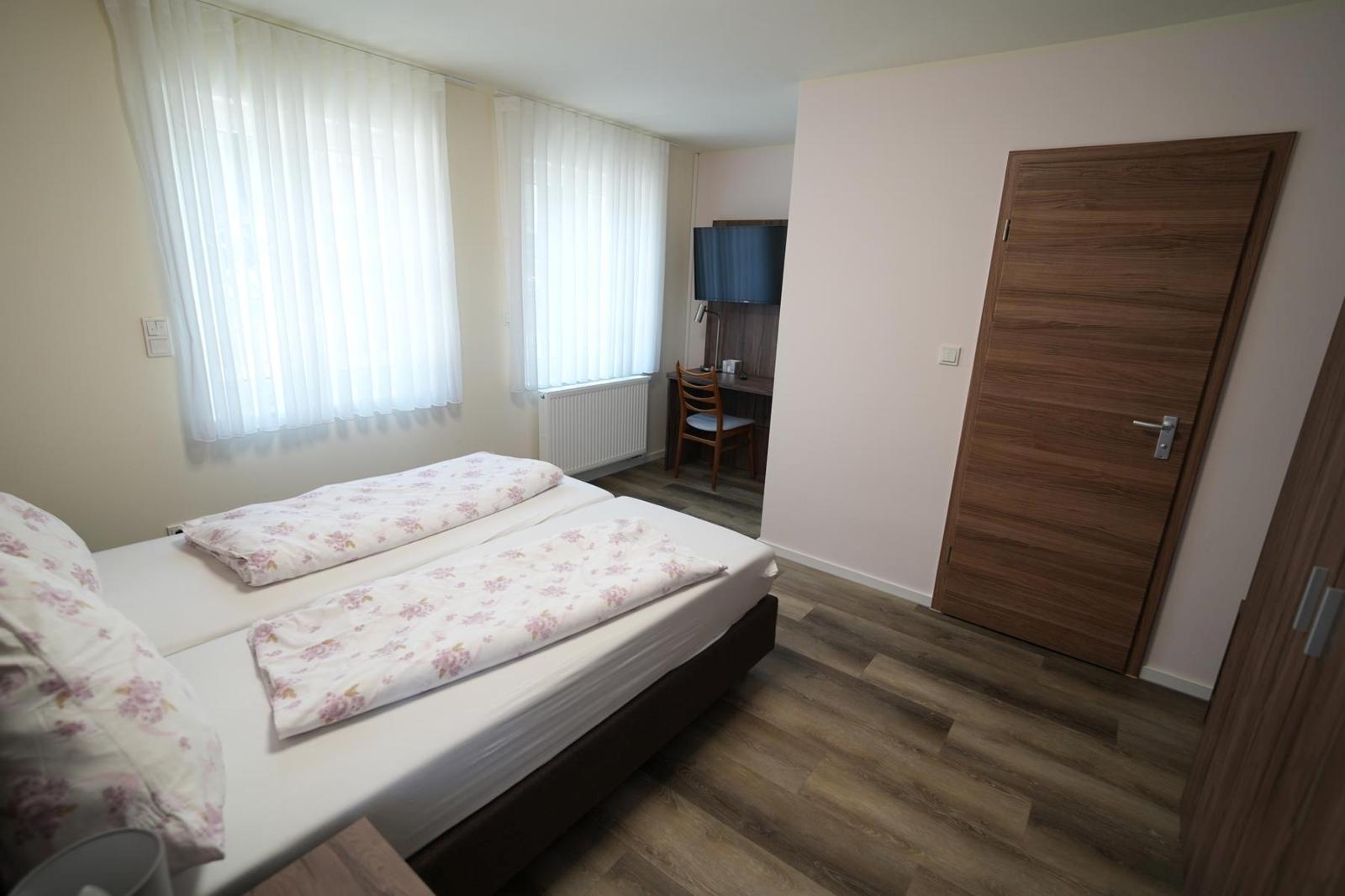 Doppelzimmer Hotel Nebengebäude