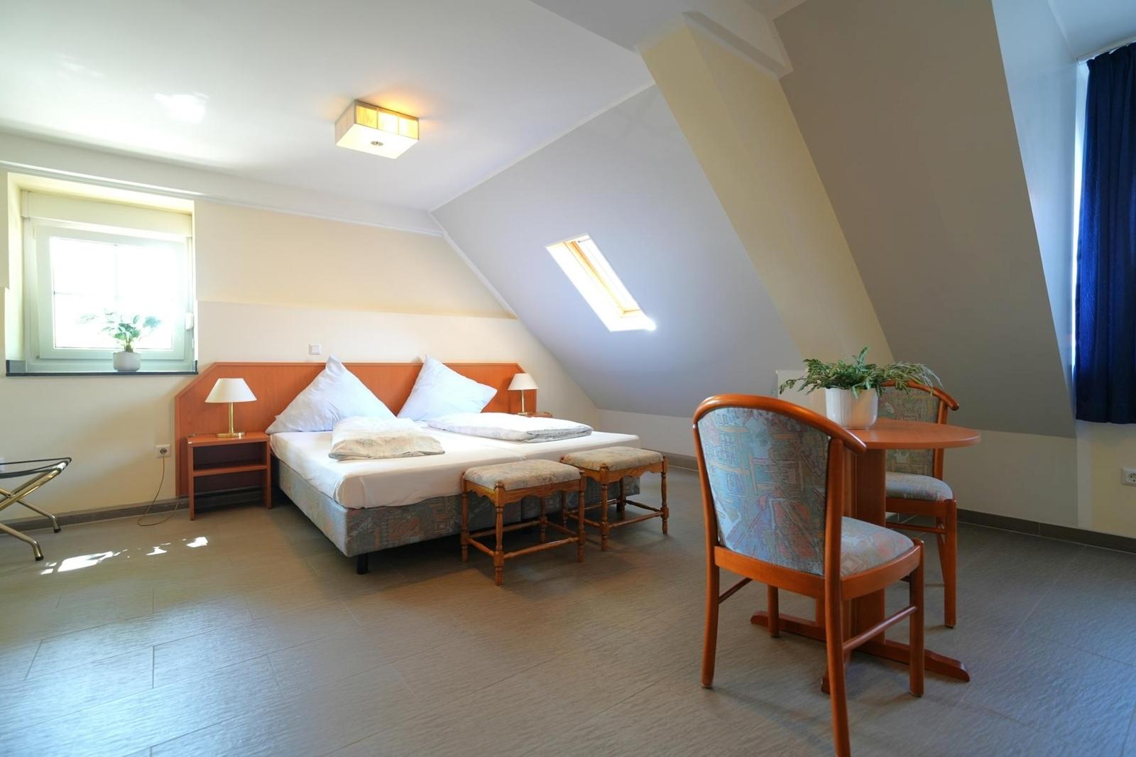 Doppelzimmer Hotel Hauptgebäude