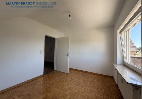Schlafzimmer 1 mit Parkettboden