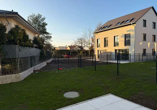 Gartenbereich mit vielen Gestaltungsmöglichkeiten