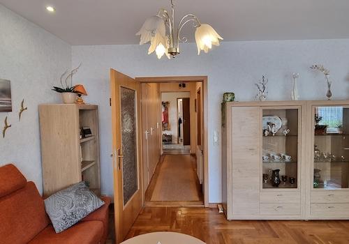 EG Zimmer 1