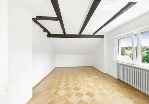Wohnzimmer DG