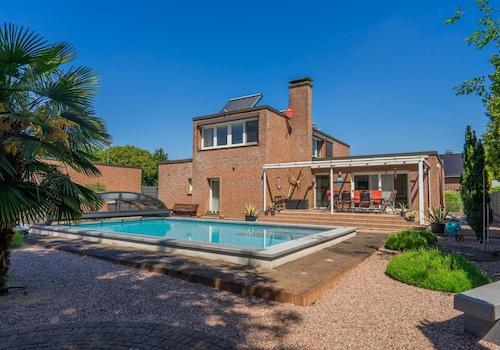 Urlaub oder Zuhause?