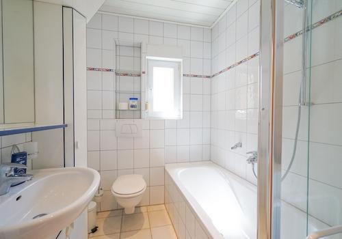 Bad in der Einliegerwohnung 