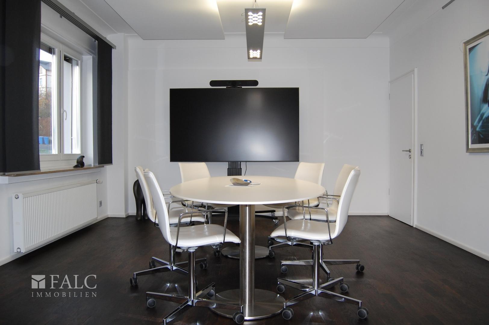 Großes Büro vorne_EG