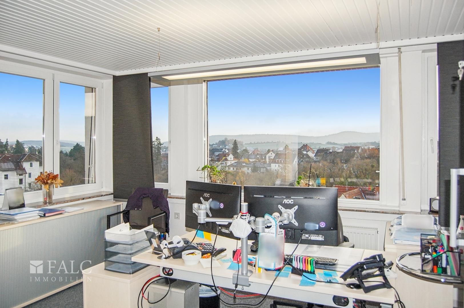 Großes Büro hinten_1.OG