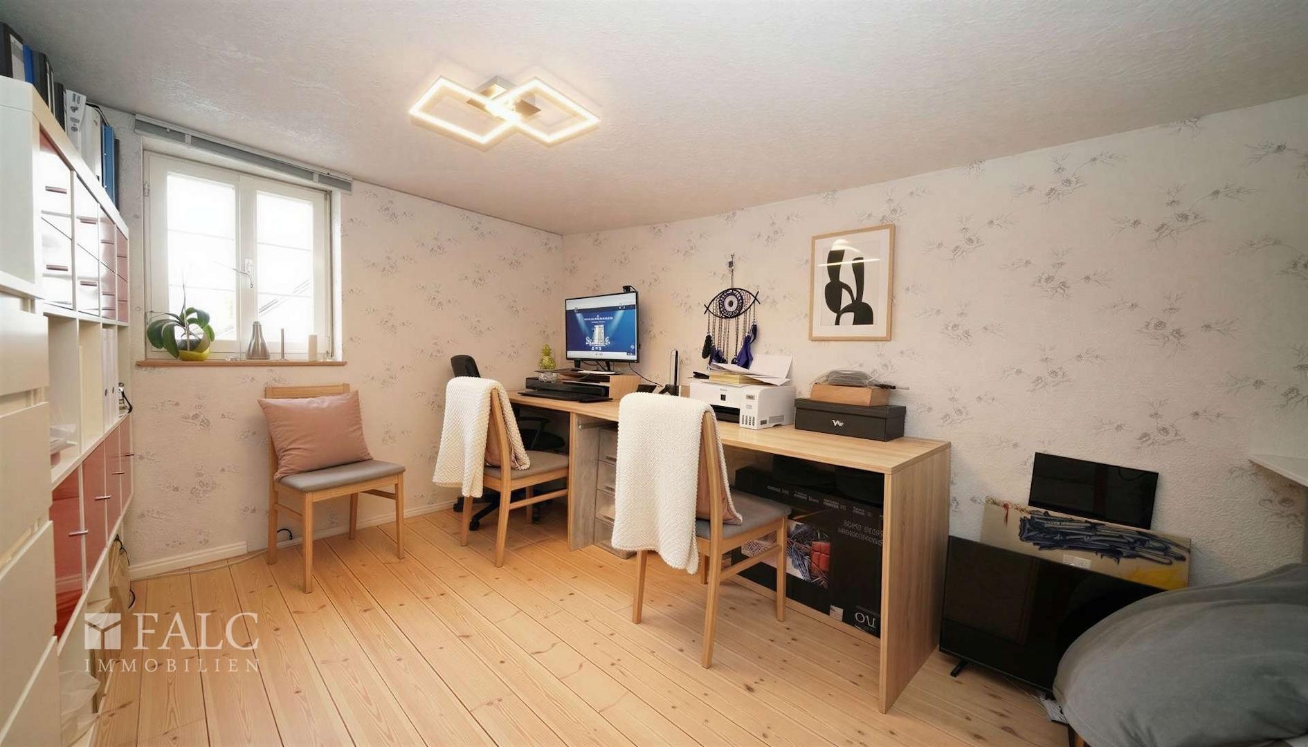 Büro (Vis.)
