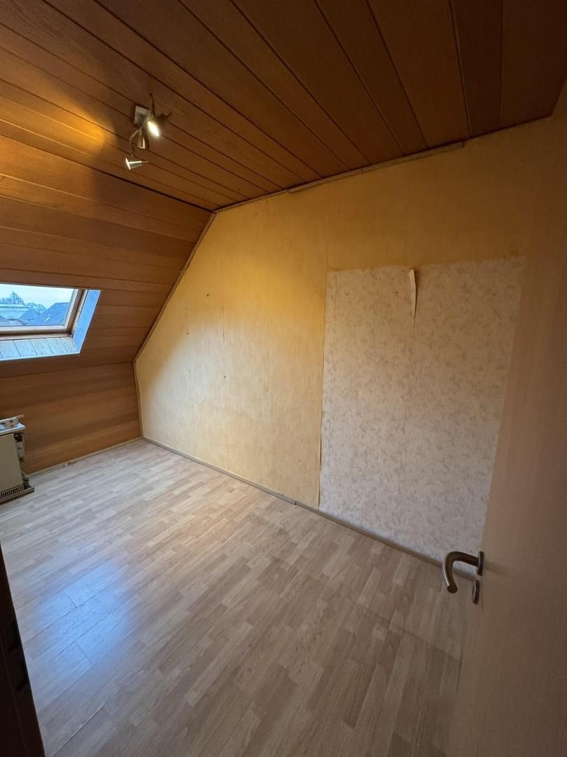 Arbeits- / Kinderzimmer