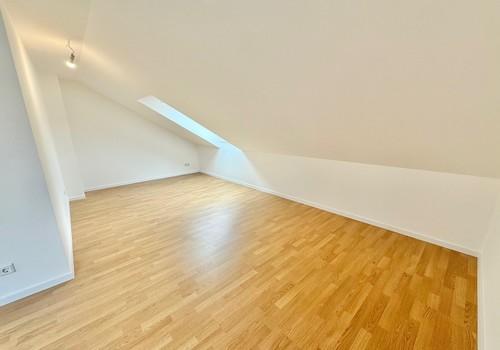DG - Schlafzimmer I