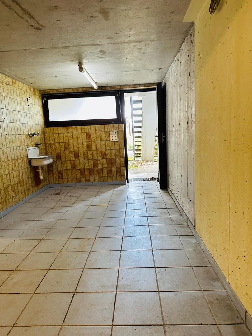 Hobby UG Ausgang Garten