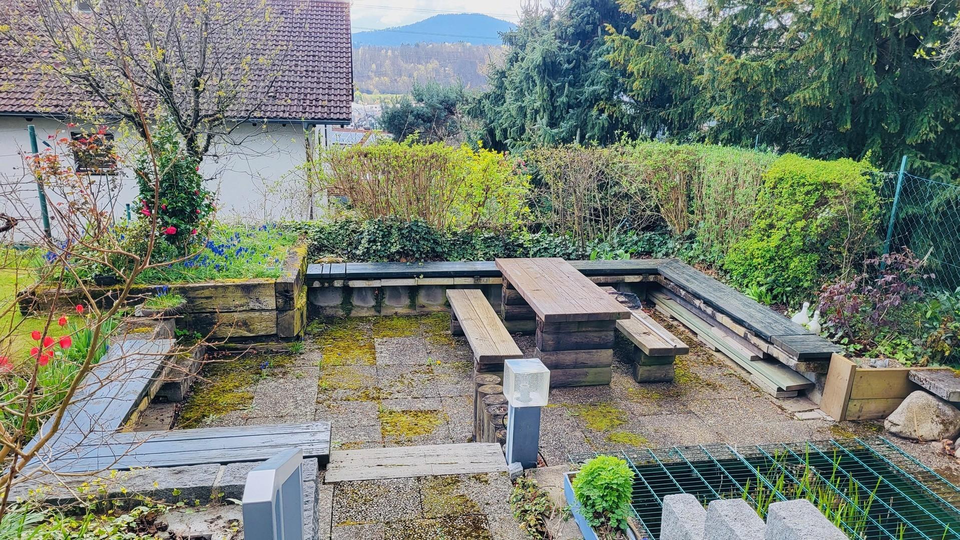 Grillplatz mit Teich