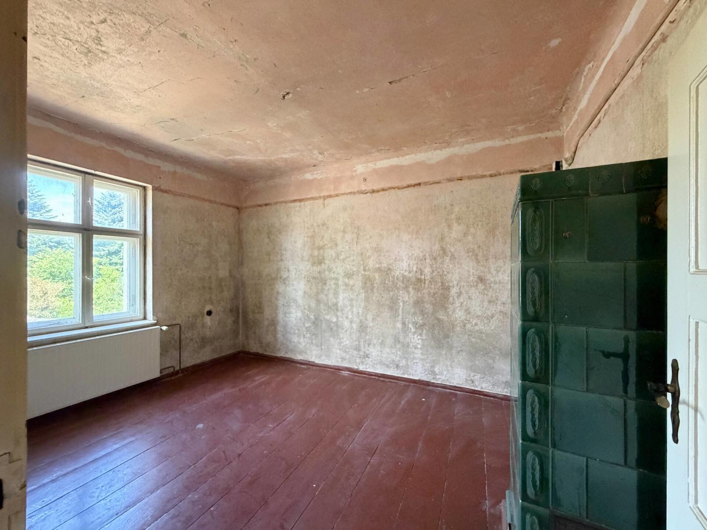Zimmer 3, OG