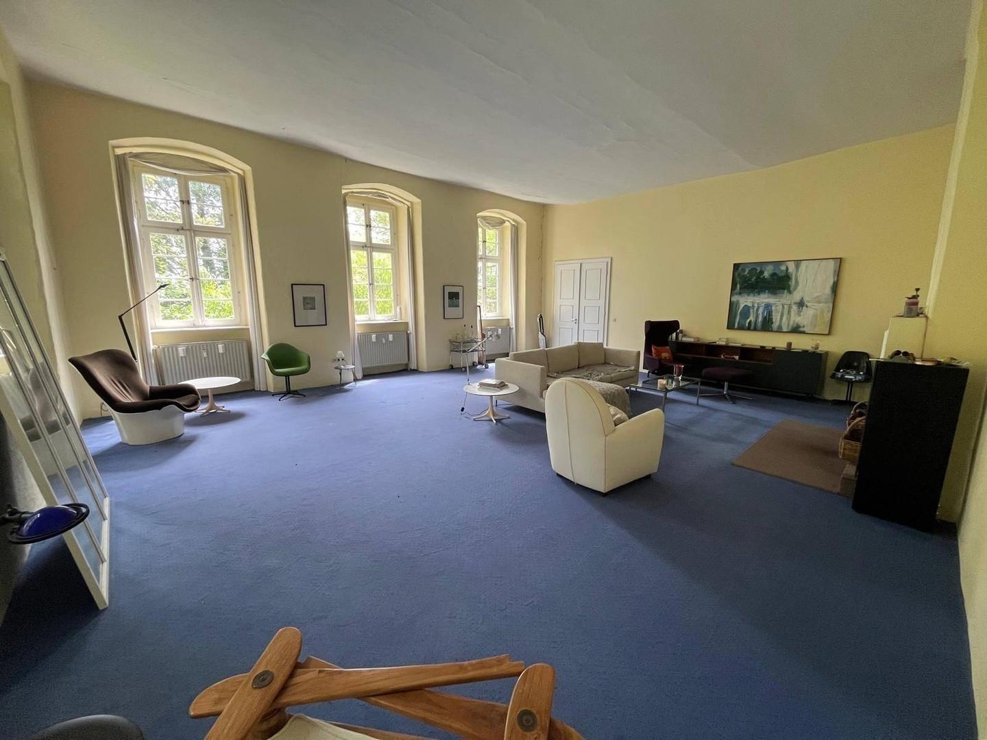 Großer Wohnraum OG
