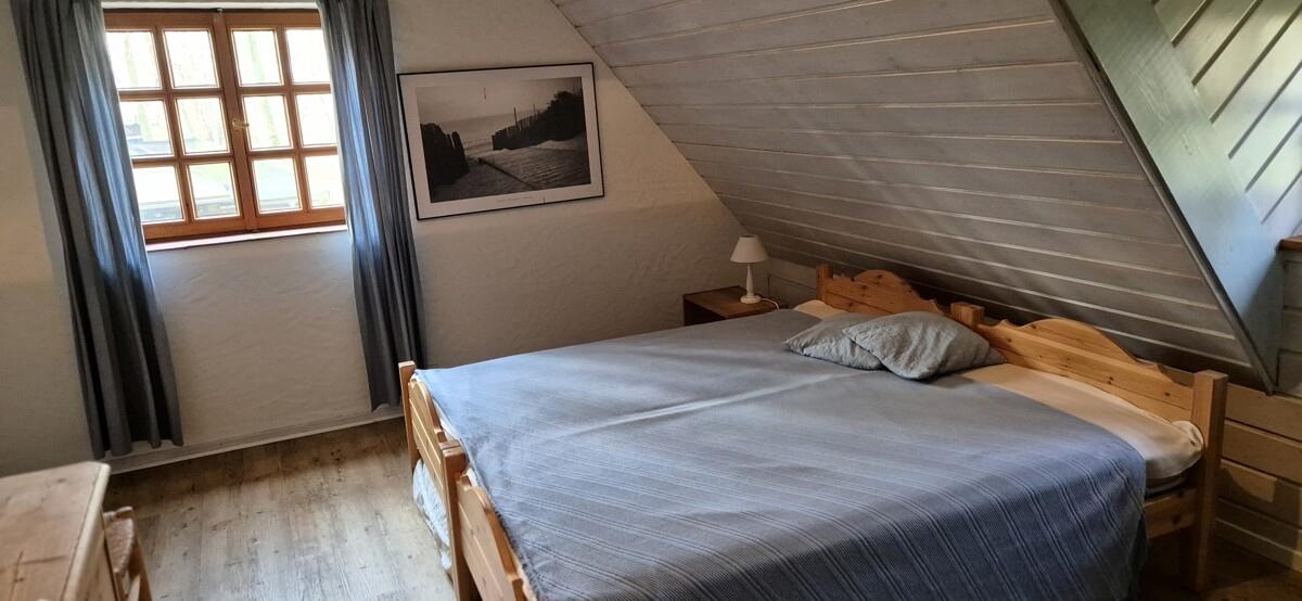 OG Schlafzimmer 1