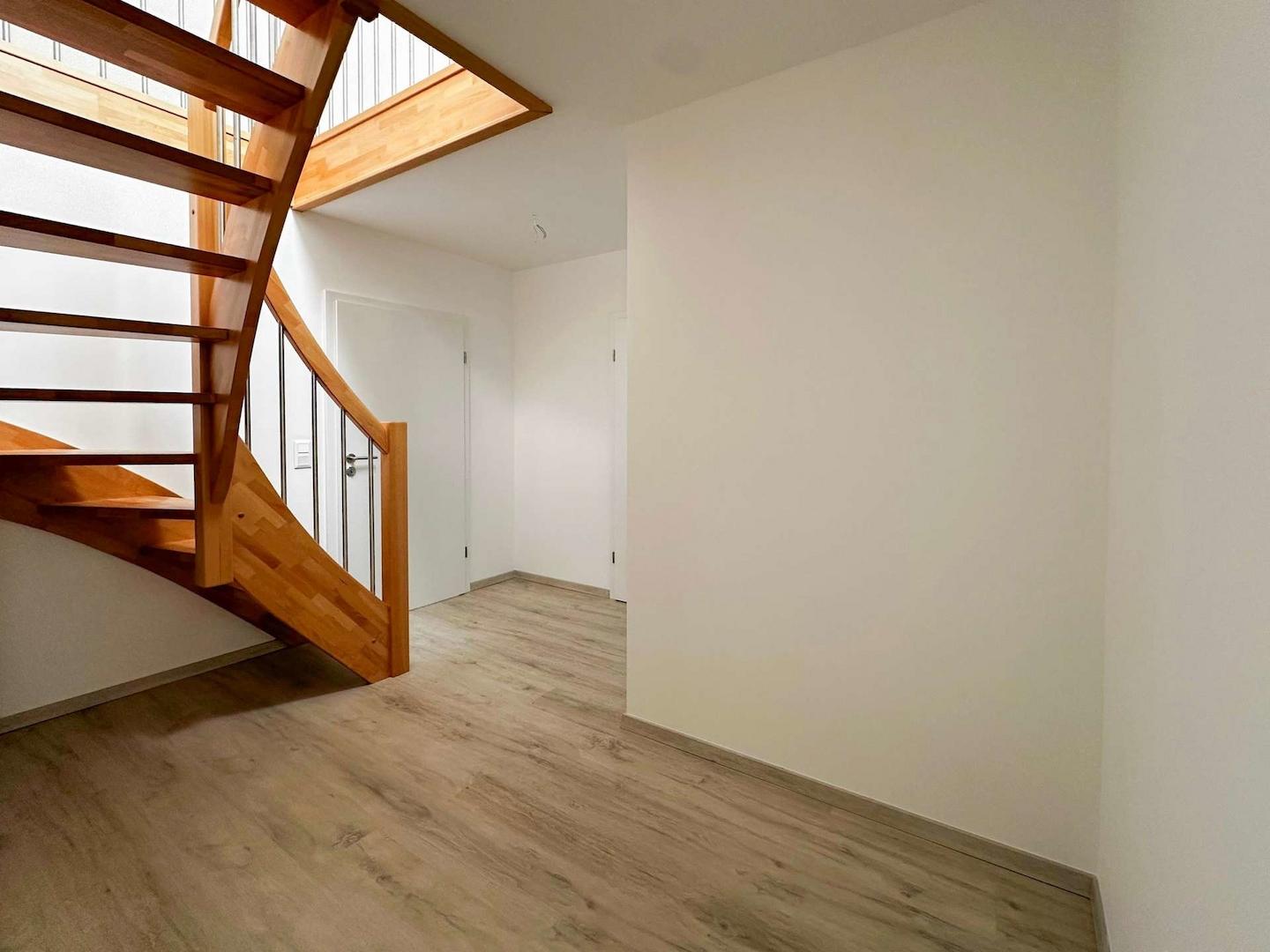 Flur mit Treppe