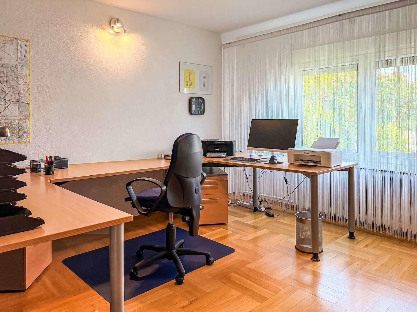Arbeitszimmer