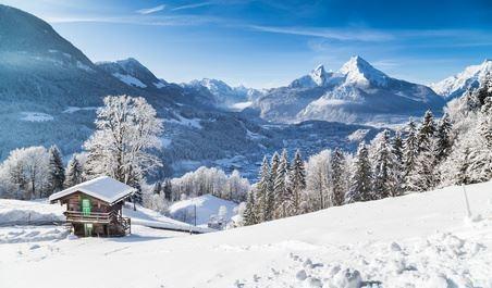 Schnee & Bergpanorama im Winter