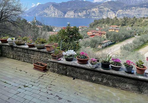 UG-Terrasse