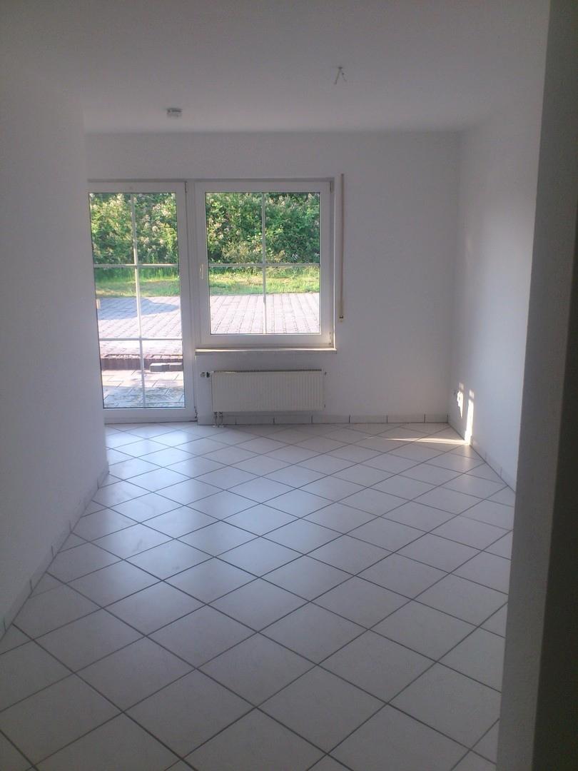 Wohnzimmer Blick zur Terrasse