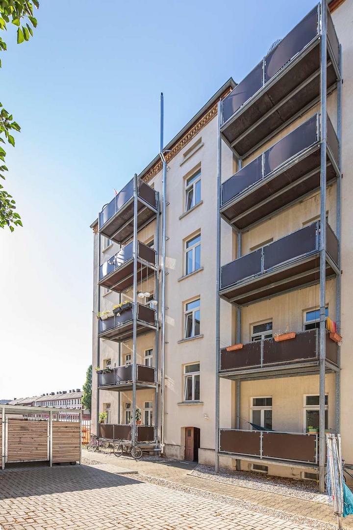 Ansicht Rückansicht mit Balkonen