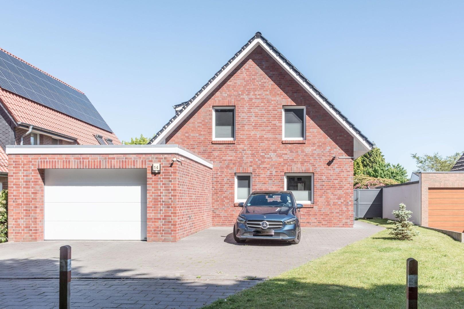 Straßenansicht