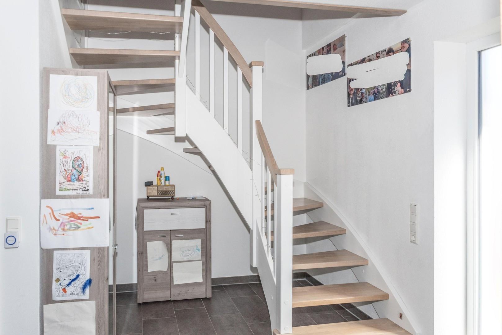 Treppe Flur EG