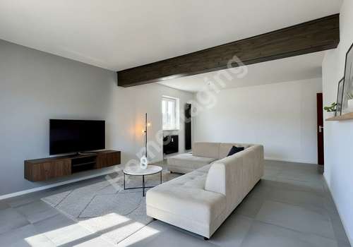 Wohnzimmer (HS)